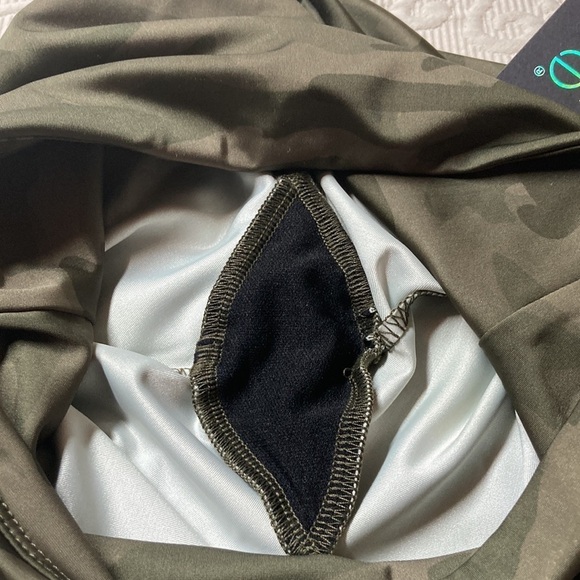 NWT Onzie High Waisted Cameo Legging Size XS - Picture 11 of 12